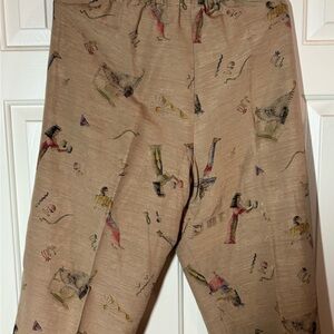 Chico's Beige Artistic Pattern slacks